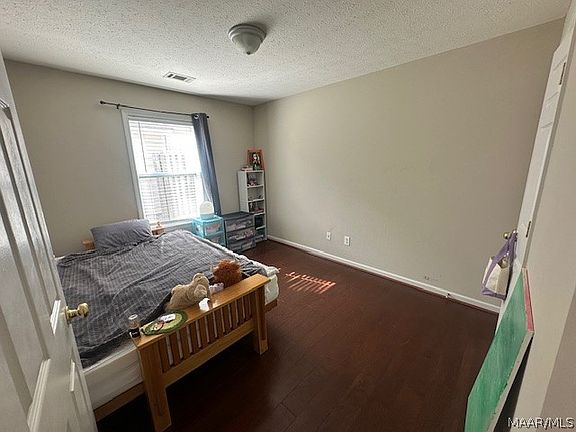 3rd image of 8829 Ashland Park Pl