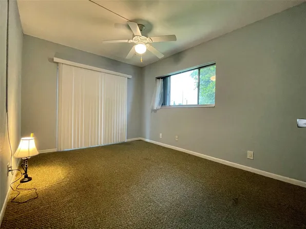 2440 Lake Osborne Dr 201, Lake Worth, FL 33461