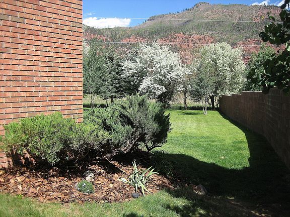 South Side Wall to Backyard