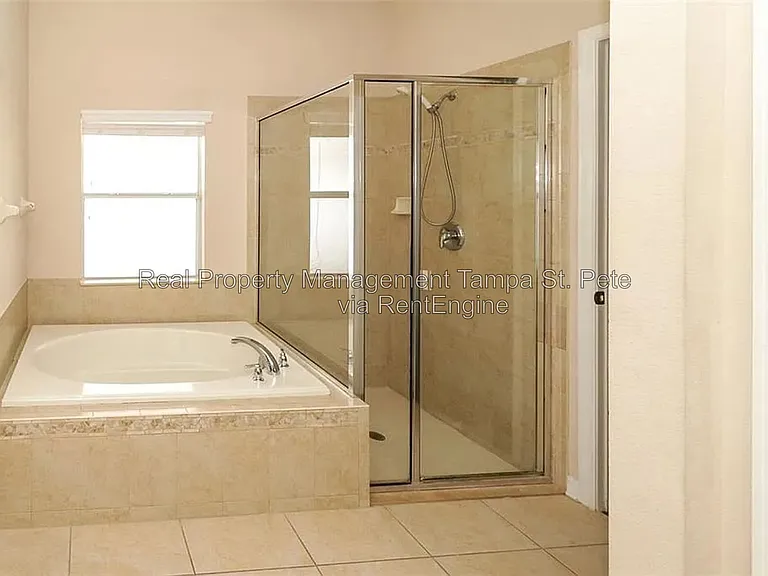 11446 Pennsville Ct — Photo 18