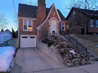 730 S 23rd St, Manitowoc, WI 54220