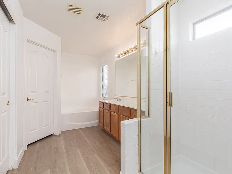 408 Madison Taylor Pl — Photo 27