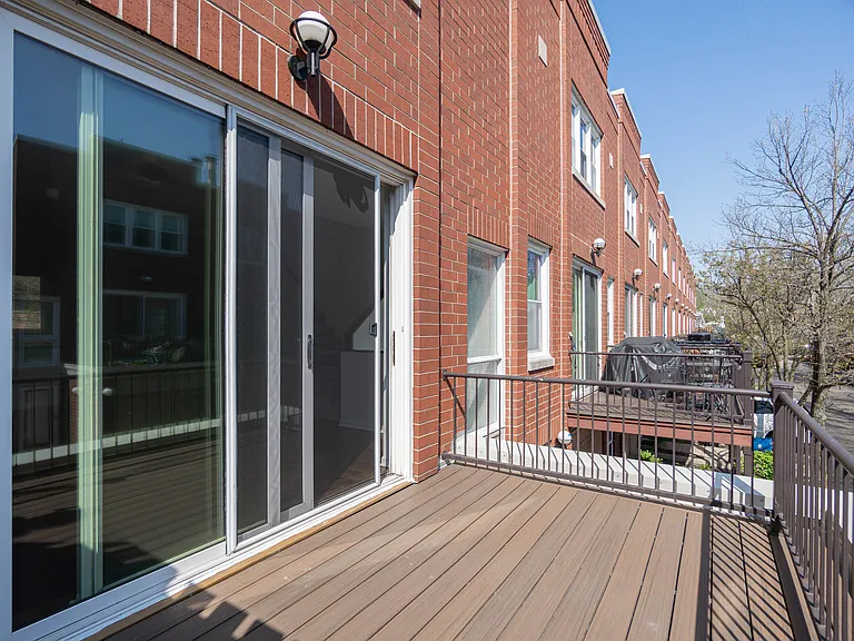 1781 W Altgeld St #O — Photo 16
