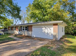 12025 Lavida Ave, Saint Louis, MO 63138