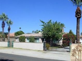 1044 E Tamarisk Rd, Palm Springs, CA 92262