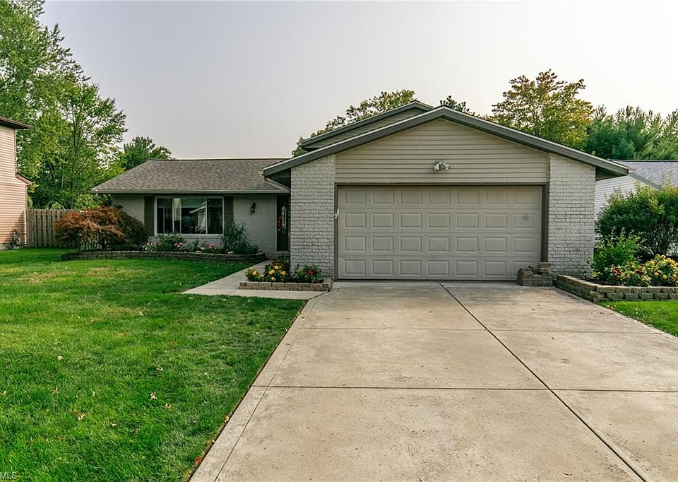 1st image of 29525 Josephine Dr