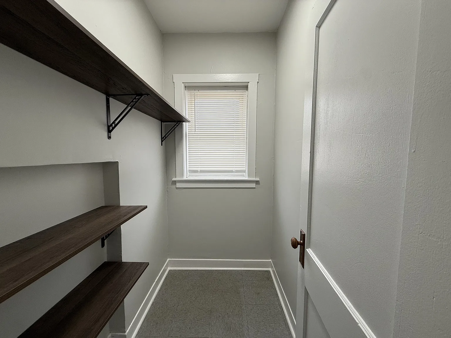 5102 Montana/2434-42 N. LeClaire — Photo 1