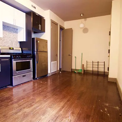 Rented by Nooklyn NYC LLC | media 26