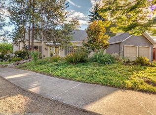 20250 SW Brightwood Ct, Aloha, OR 97003