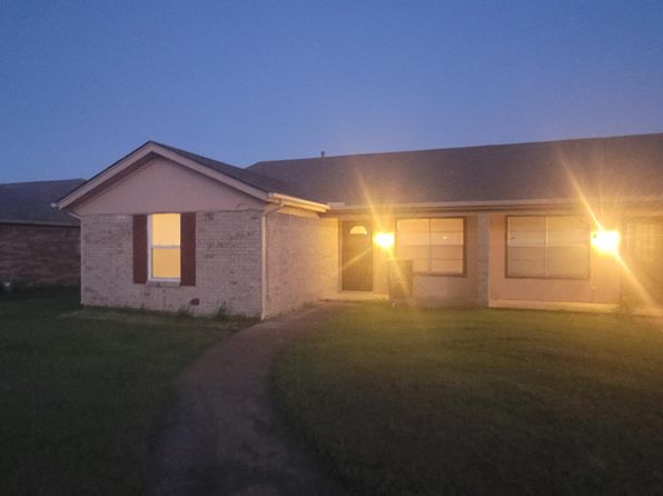 1400 N Nolan River Rd APT A