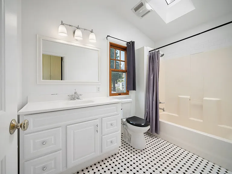 2525 Gail Pl — Photo 33