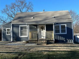 3830 Meadow Ln, Kansas City, MO 64137