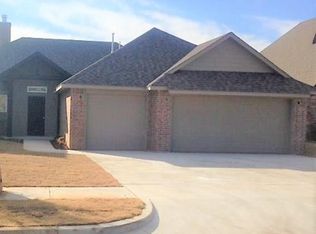 9108 NW 83rd St, Yukon, OK 73099