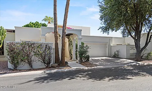 4327 N 69th Way Photo 1