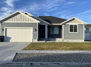 6454 N Black Ridge Dr, Stansbury Park, UT 84074