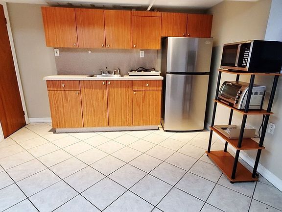 2nd image of 21-38 29th St #1AA
