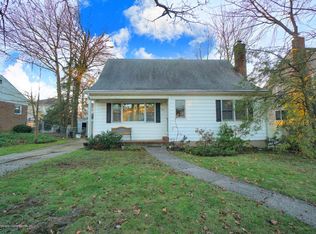 468 Robinson Ave, Staten Island, NY 10312