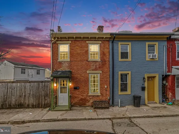 36 Kerrs Ave, Carlisle, PA 17013