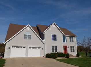 564 E Mill St, Kewanee, IL 61443