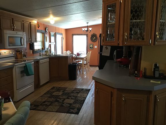 5th image of 416 Plover Dr