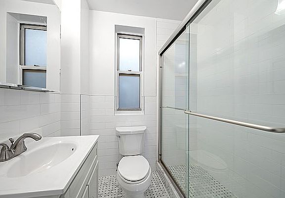 4th image of 309 W 57th St APT 1109