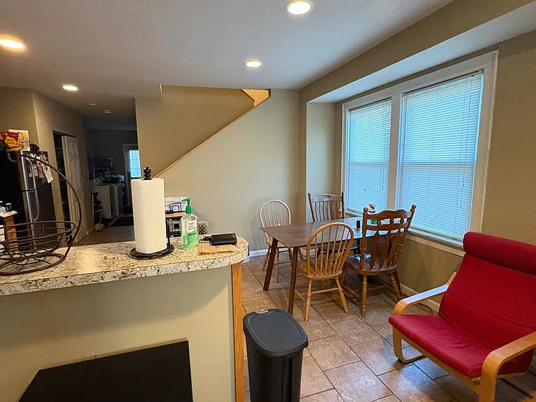 2536 Adams Ave — Photo 6