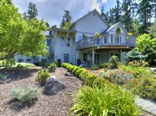 366 Denneboom Rd, Coupeville, WA 98239