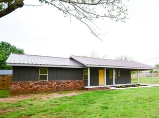 1720 E 4th St, Sulphur, OK 73086