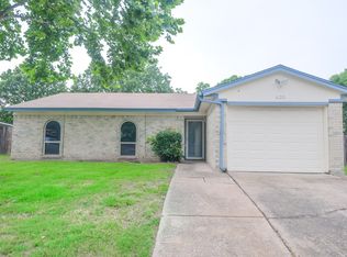 620 Reveille Rd, Fort Worth, TX 76108