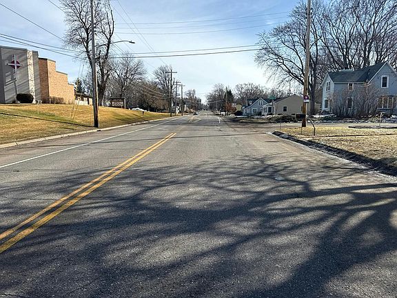 5th image of 1707 Olive St W
