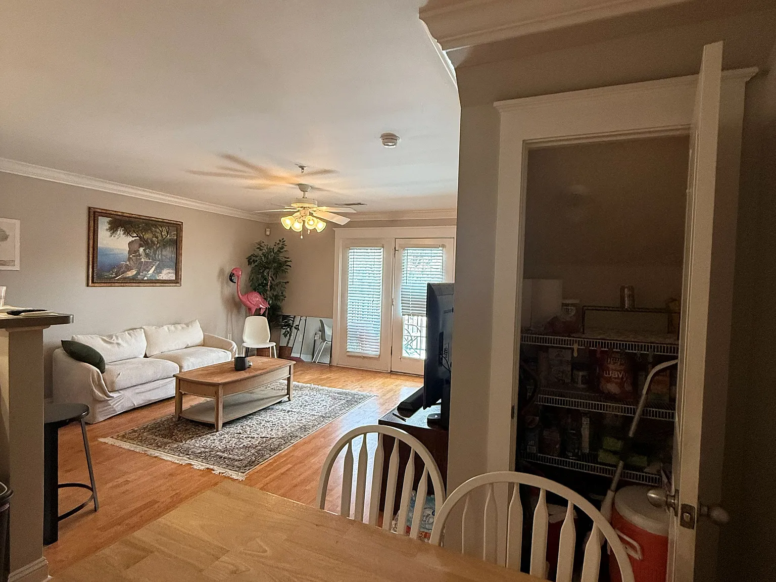 3 bed, 1406 sqft, $1,800 — Photo 3
