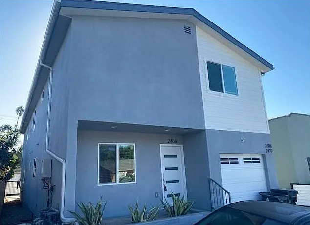 4 bed, 1600 sqft, $4,150 — Photo 2