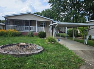 173 D St SW, Navarre, OH 44662