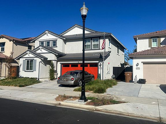 2nd image of 199 Canary Creek Way