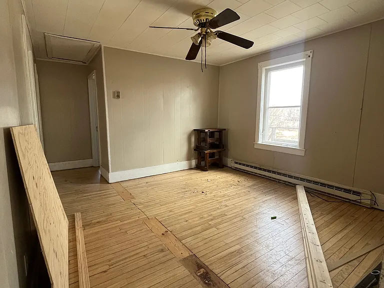 20 Cherry St — Photo 3
