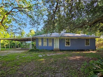 1072 Old Henderson Hwy, Henderson, LA, 70517