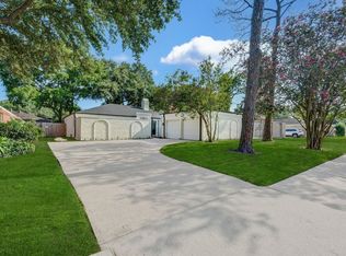 13719 Wickersham Ln, Houston, TX 77077