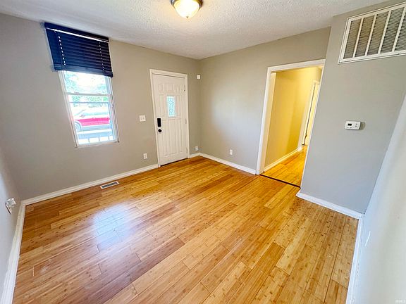3rd image of 1414 N 14th St