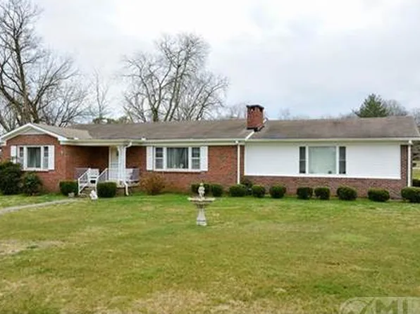 921 Murray Dr, Pulaski, TN 38478