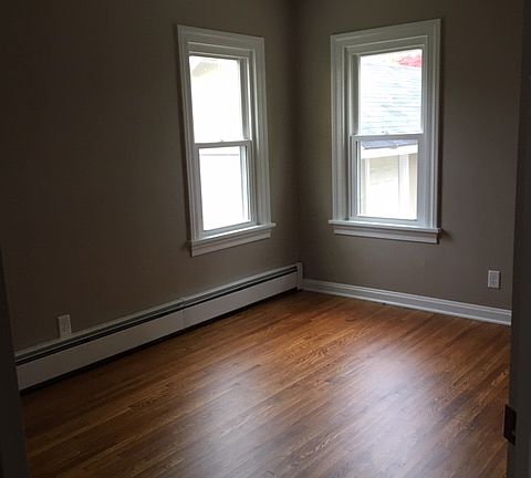 4th image of 303 N Taft Ave