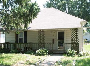 106 S Illinois St, Shirley, IN 47384