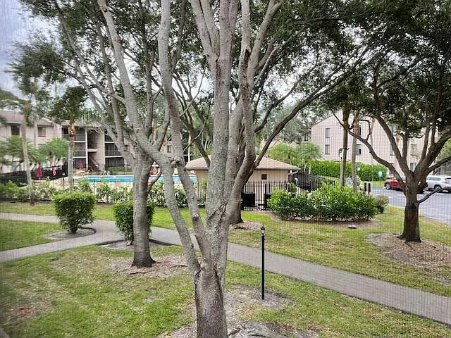 204 Foxtail Dr #F2 — Photo 20