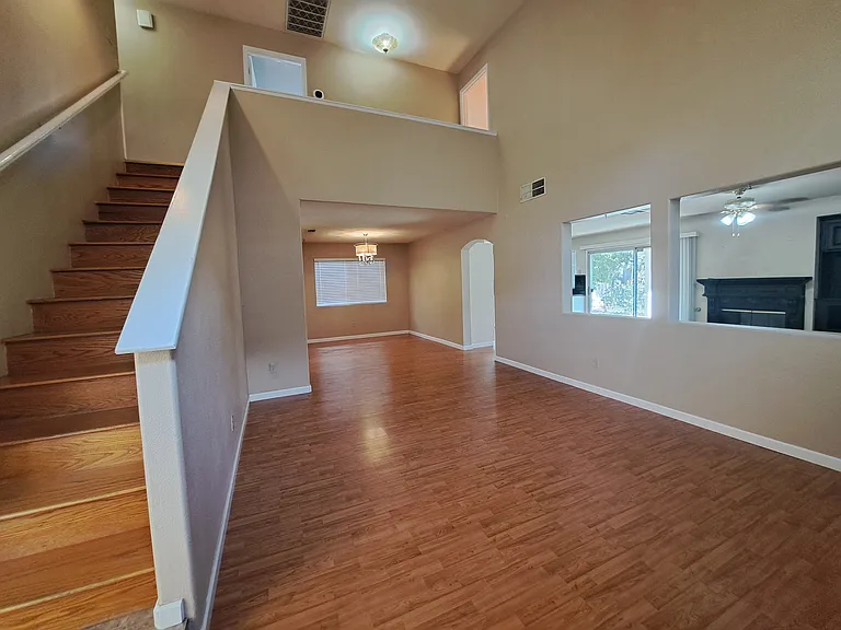 9507 Salinger St — Photo 6