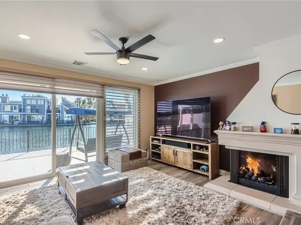 3712 Montego Dr, Huntington Beach, CA 92649