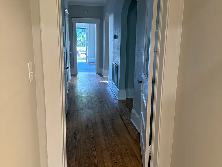 E 12th Ave — Photo 9