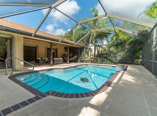 13597 Barberry Dr, Wellington, FL 33414