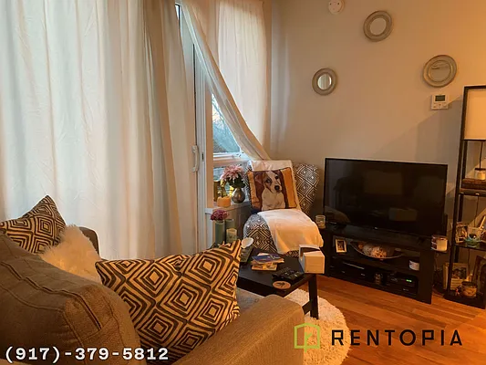 Rented by Rentopia | media 9