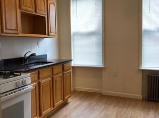 6060 Catalpa Ave APT 2, Ridgewood, NY 11385