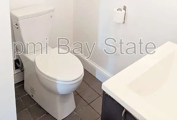 3 Weston St #1 — Photo 11