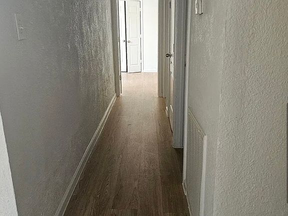 3rd image of 9567 Gonzales Dr